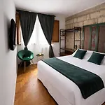 Landlord 71 - Pensión 3*