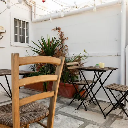 Landlord 71 - Pensión 3*